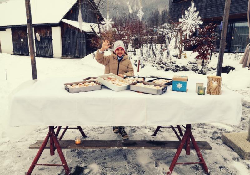 Ellas Buchtelbäckerei für das Ö3-Weihnachtswunder