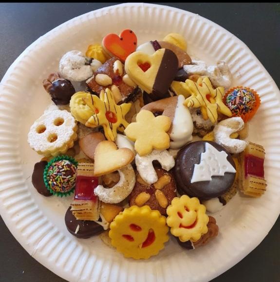 Kekse verkaufen und einen Teil geht ans Ö3 Weihnachtswunder