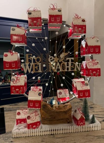 Adventskalenderverkauf für den guten Zweck